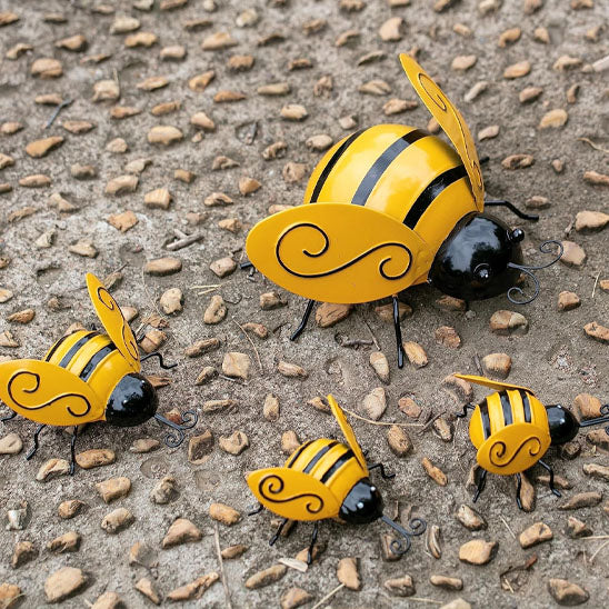 decoration de jardin bourdons terre