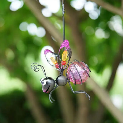 decoration jardin abeille volant