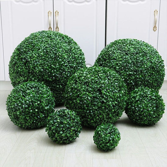 decoration jardin boule gazon variantes