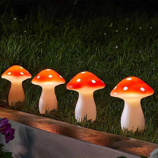 decoration jardin champignon quatre
